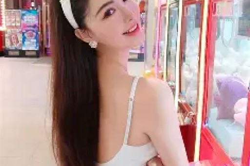 母亲节当天娱乐圈爆三件大事：黄一鸣被闺蜜背刺锋芝恋被传复合小玥儿点赞后爸引发热议