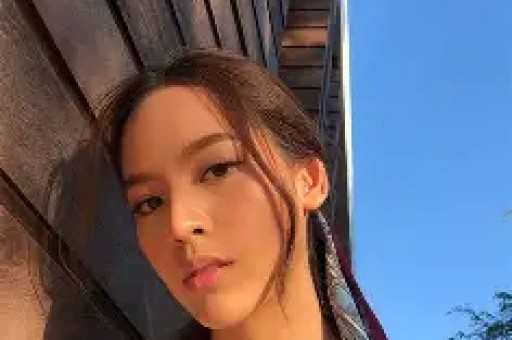 鹿晗再被爆私密床照聊天记录露骨关晓彤痛哭知情人称抓到两次